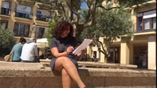 درست للطلاب إبليس انظلم والآخرة محل نقاش.. تفاصيل مثيرة في عزل أستاذة جامعية نشرت فيديوهات رقص لها