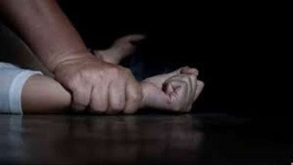 هموتك لو قولتي لحد..حنان تكشف تفاصيل صادمة عن حملها سفاحا من خالها في أبو النمرس