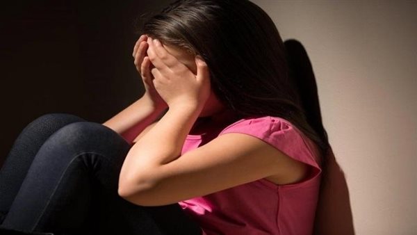 عمرها 6 سنوات..تفاصيل صادمة في إحالة شاب للجنايات بتهمة هتك عرض شقيقته بالقاهرة