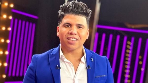 انفصلت عن خطيبتي بسبب لبسها.. تصريحات مثيرة لـ عمر كمال | فيديو