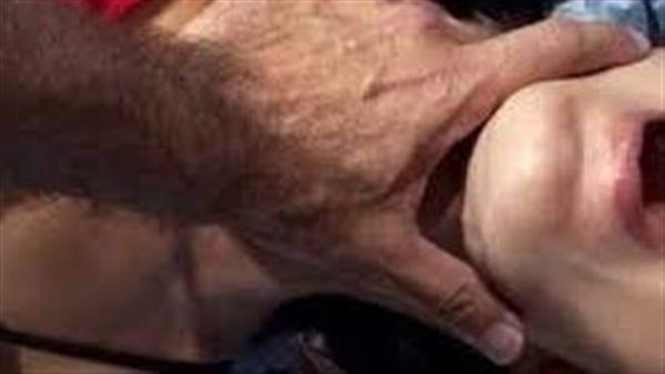 اعتراف ابنتها صدمها..تفاصيل مثيرة في هتك عرض فتاة على يد والدها وهذا ما قررته المحكمة