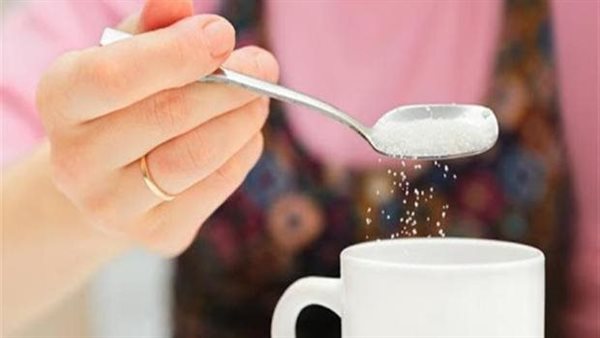 طبيب يجيب..هل الامتناع التام عن تناول السكر يسبب مشاكل صحية؟