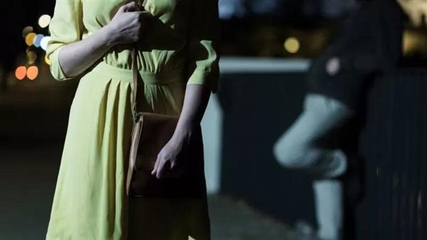 لامس جزء حساس وخدش حياءها.. تفاصيل مثيرة في القبض على شاب تحرش بصيدلانية في الهرم