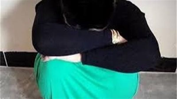 خيانة وعلاقة محرمة مع ابن شقيقها.. تفاصيل مثيرة عن قصة السايس وبائعة المناديل التي هزت دمنهور