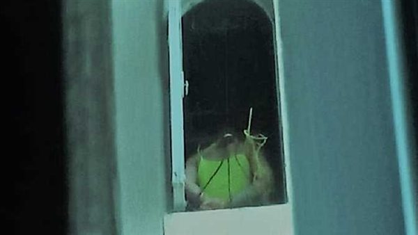 رفضت اتهام والدتها.. القصة الكاملة لفتاة المقطم المقيدة