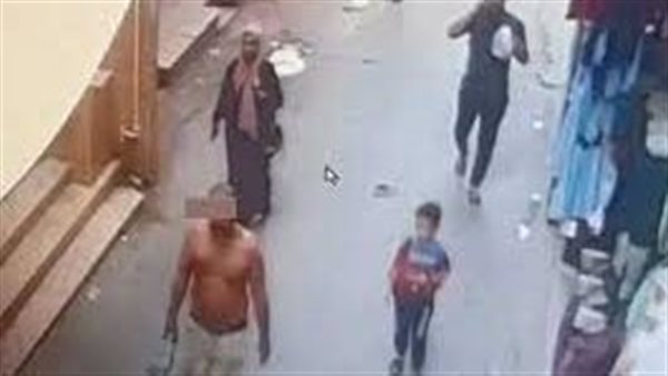 حاول قتل الابن وبتر يد الأم..وقائع صادمة جديدة فى قضية بلطجى دمياط وقرار عاجل من النيابة