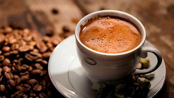 مشكلات صحية لن تتوقعها..ماذا يحدث لجسمك إذا تناولت القهوة على الريق؟