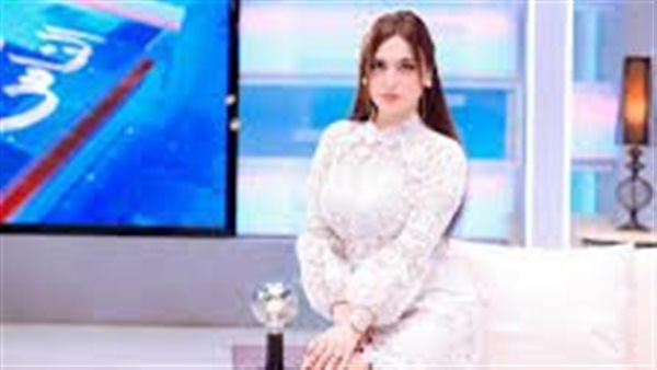 البيت اللي بتمارس فيه الدجاجة عمل الديك مصيره الخراب.. تصريحات نارية جديدة لـ ياسمين عز عن أزمات السيدات مع أزواجهم | فيديو