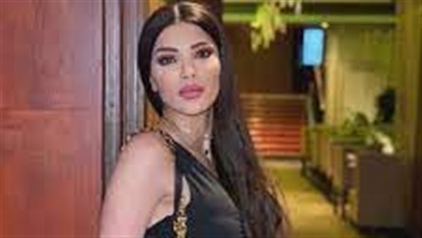 خطير جدا..اعراض صادمة لمرض الفنانة دينا حايك
