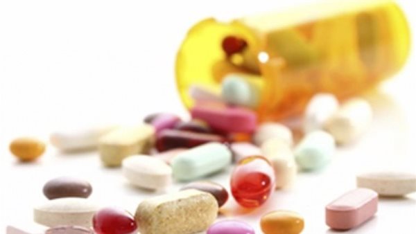 ابعدي عن الحمام والمطبخ.. الطريقة السليمة لتخزين الأدوية في البيت | فيديو