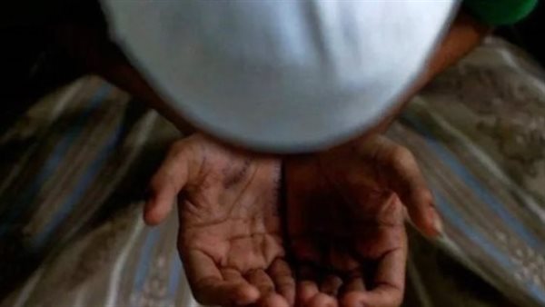 بسم الله أرقيك من وساوس الصّدر.. دعاء للمريض في المستشفى