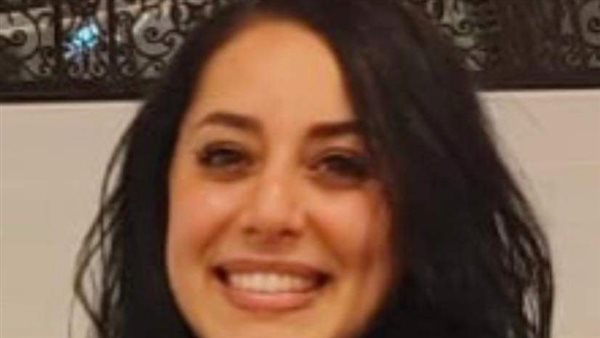 كلمني بعد ما اتدفن.. زميلة الدكتور العائد من الموت تروي تفاصيل صادمة | شاهد