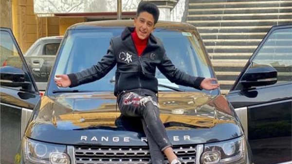 سيدة ورسائل تهديد..كواليس القبض على مطرب المهرجانات سامر المدني بالطالبية