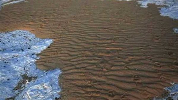 تدخل في صناعات استراتيجية.. ما هي الرمال السوداء وأهميتها الاقتصادية واستخداماتها؟ 