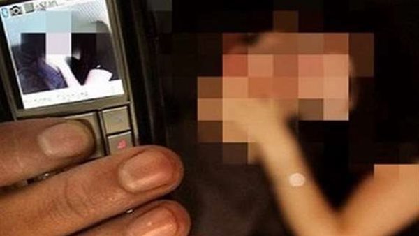 صورها في أوضاع مخلة.. تفاصيل مثيرة في مقتل سائق بالقاهرة على يد عشيقته وأهلها