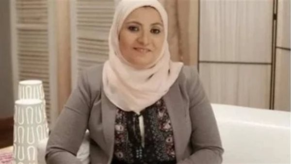 مفاجأة.. مهنة هبة قطب الحقيقية تثير ضجة على الفيسبوك