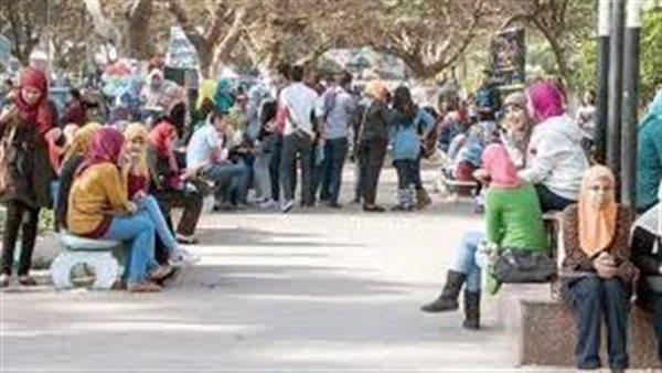 الحكومة تحسم الجدل نهائيا.. حقيقة تغيير مدة الدراسة بالجامعات