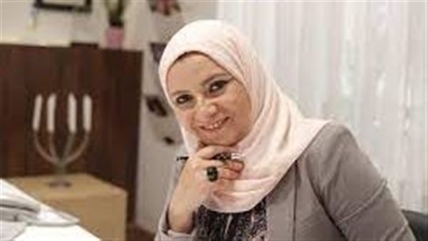 قبل العلاقة الحميمة.. هبة قطب تنصح الرجال بتناول هذه الأطعمة