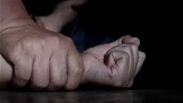علاقة غير شرعية وحمل سفاح..كشف غموض العثور على جثة أم ورضيعها بمصرف في الشرقية 