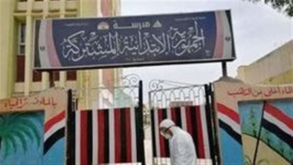 وقعت بعد طابور الصباح.. تفاصيل وفاة معلمة داخل مدرسة في دمياط 
