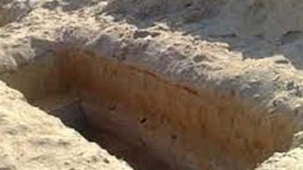 واقعة تهز دولة عربية.. نبش قبر شخص متوفي وسرقة فقرات ظهره الذهبية