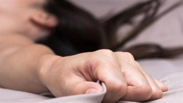 اقمنا علاقة محرمة أمامه بعد تقييده.. المتهمة بخيانة زوجها وقتله تروي تفاصيل صادمة