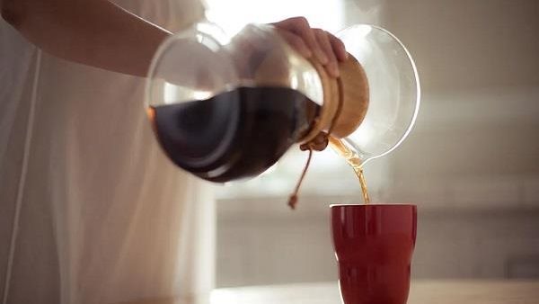 تضر بالجهاز الهضمي.. لا تشرب القهوة في هذا الوقت بالتحديد