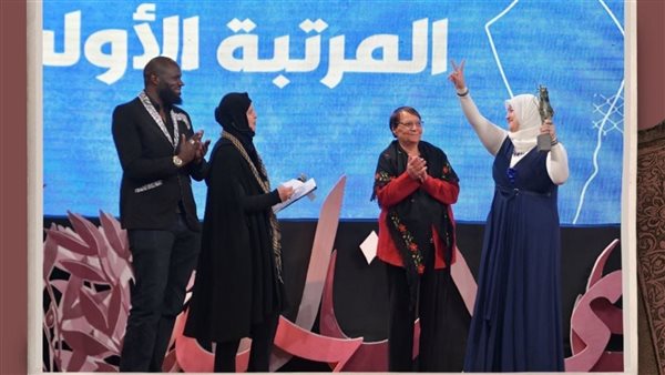 سناء الشعلان تستلم جائزة فلسطين العالميّة للآداب للعام 2022 عن (تقاسيم الفلسطينيّ)