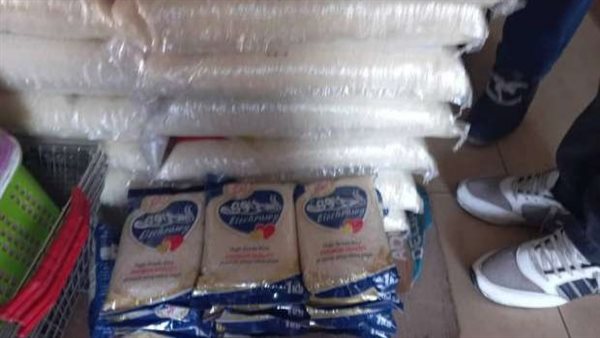 الحكومة تحسم الجدل.. حقيقة وجود عجز في الأرز الأبيض بالأسواق 