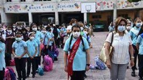 بعد مطالب أولياء الأمور برفع الغياب..أول رد من التعليم على انتشار عدوى فيروسية بين طلاب المدارس