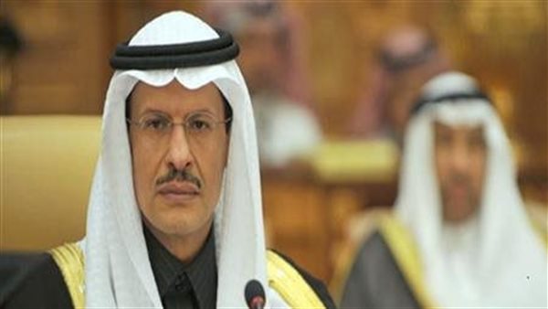 لن تتوقع رد فعله.. فتاة تطلب من أمير سعودي أن يتبناها | فيديو