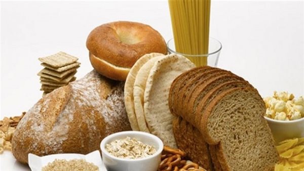 مخاطر لا تتوقعها.. ماذا يحدث لجسمك عند التوقف عن تناول الخبز والأرز؟