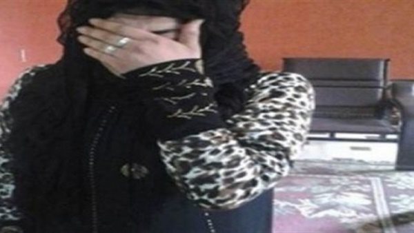 مريض إيدز.. سيدة في محكمة الأسرة: زوجي مدمن مخدرات وستات