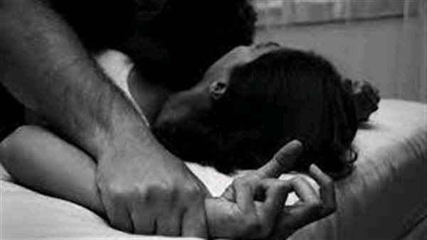 شافتني مع أمها.. اعتراف مثير للمتهم بقتل ابنة عشيقته بالمطرية