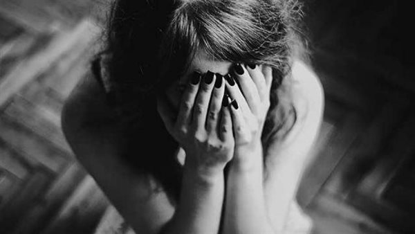 10 أيام عسل بس.. فتاة تلاحق زوجها في المحاكم والسبب غريب 