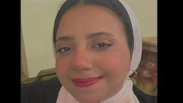 أحد أقاربها تحرش بها ووالدها كذبها.. فتاة تهز السوشيال ميديا بعد توديع حياتها بكلمة باي | شاهد