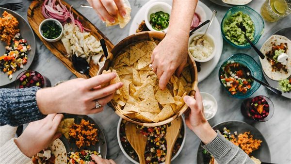 هتجبلك كوابيس.. أطعمة احذر تناولها قبل النوم