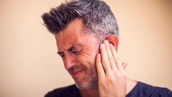 احذر.. ما السر وراء سماع أصوات غير موجودة؟