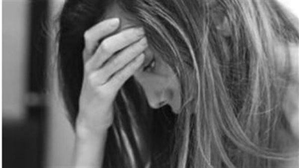 مشوفتهوش بيعمل إيه بالليل قدام العيال.. فضيحة زوجية أمام قاضي محكمة الأسرة 