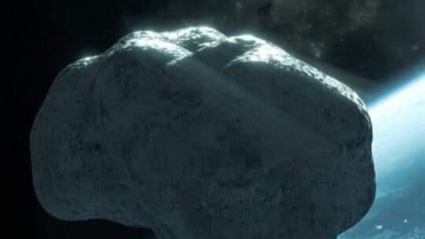 كرة نارية مشتعلة تخترق السماء.. تفاصيل ظاهرة فلكية تمر قرب الأرض غدًا 