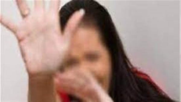 خسّر بنتي شرفها.. قصة صادمة ترويها زوجة ضائعة أمام محكمة الأسرة