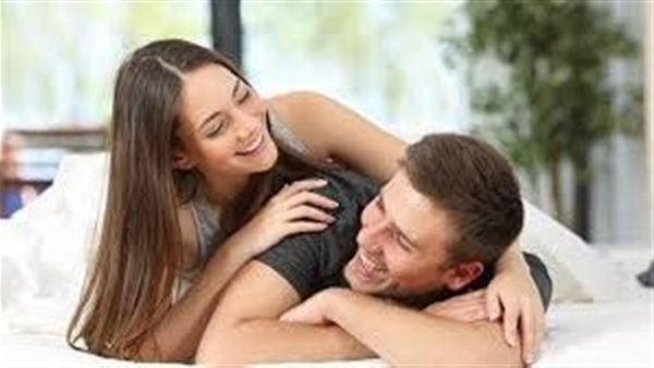  يقوي العلاقة بين الزوجين.. الإفتاء: احرصا على هذا الأمر ولو مرة في اليوم