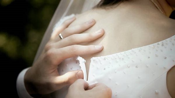 صدمة..عريس رفضت زوجته إقامة علاقة معه فاكتشف سرا خطيرا