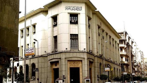 تخفيف أم إلغاء.. ماذا يعني قرار المركزي بشأن قيود الاستيراد؟