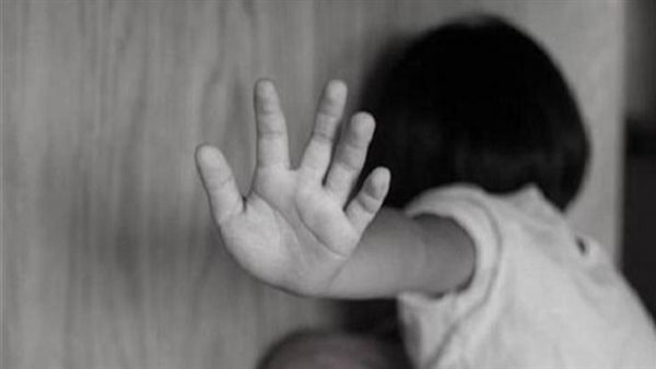 هكتبها باسمي بس أهلي يشوفوها.. تفاصيل صادمة في مقتل طفلة بولاق على يد عشيق والدتها