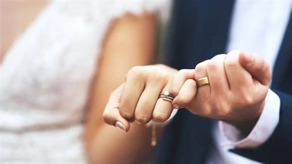 رسوم صندوق الأسرة.. موعد تطبيق قانون الزواج الجديد 2023 | فيديو