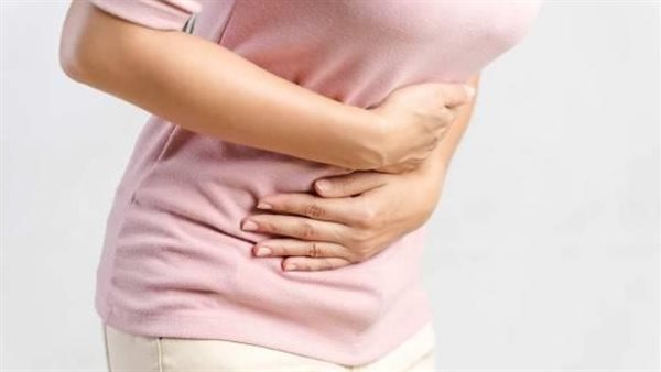  احذر.. ألم الجانب الأيمن من البطن قد يكشف مشكلات صحية خطيرة لن تتوقعها 