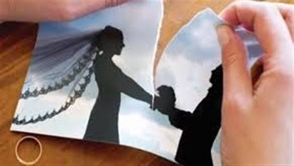  دموع زوجة في محكمة الأسرة: قولتله حامل بعد 14 سنه انتظار ورد فعله خلانى أخلعه 