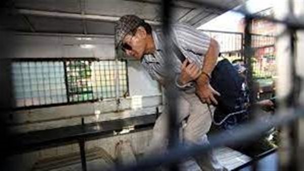 ارتكب أكثر من 20 جريمة قتل.. من هو قاتل البكيني تشارلز سوبراج ؟