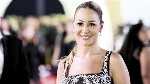 المخدرات مش بتاعتي.. تفاصيل اعترافات منة شلبي ولغز الـ 4 بلاد قبل القاهرة